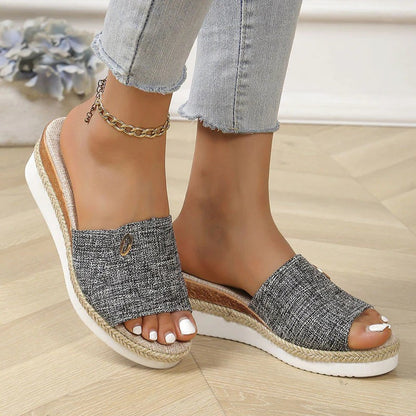 ROSIED LEATHER SANDALS