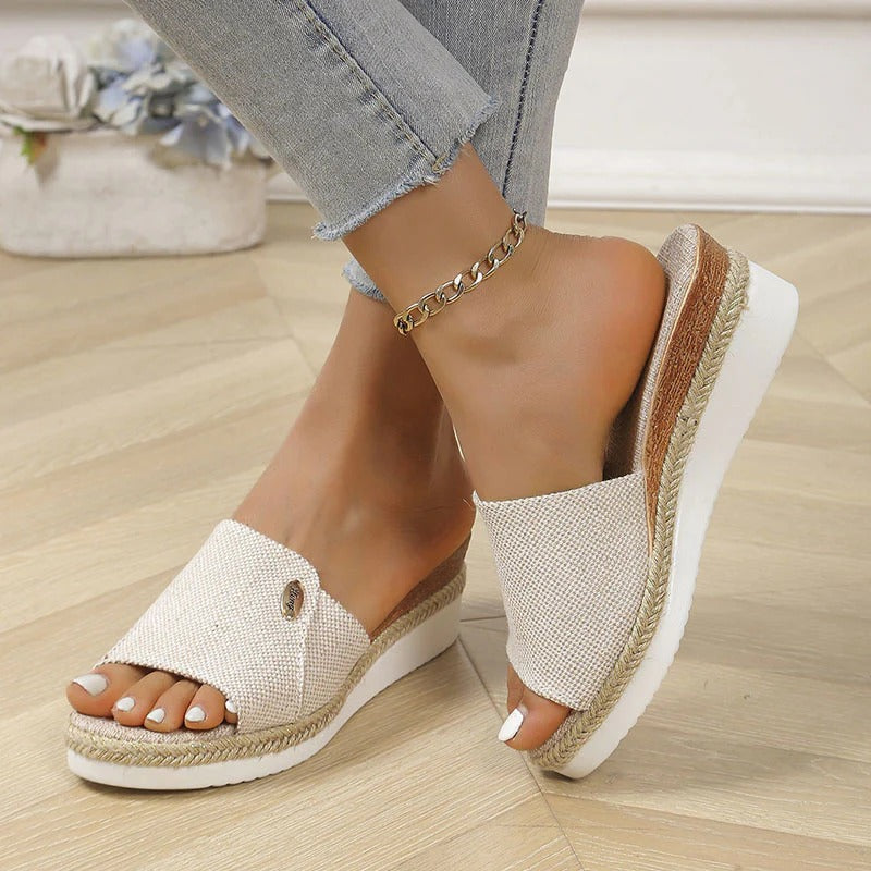 ROSIED LEATHER SANDALS