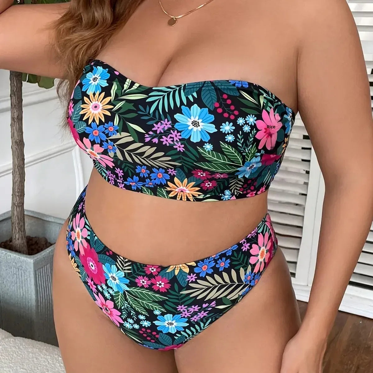 BIKINI CURVA FLORAL ELEGANCE